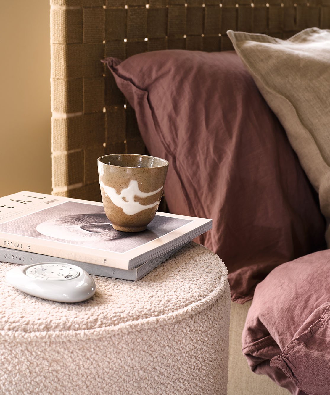 Pebble Luxaflex Powerview