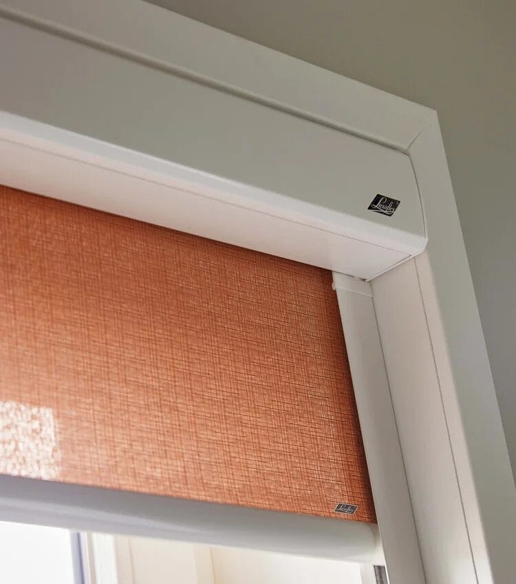 Rollos Kassette Lichtspalte